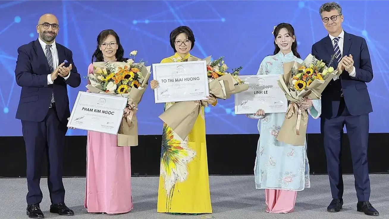 Vinh danh ba nhà khoa học nữ Việt Nam